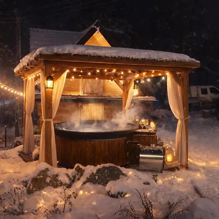Goralska Jacuzzi 别墅